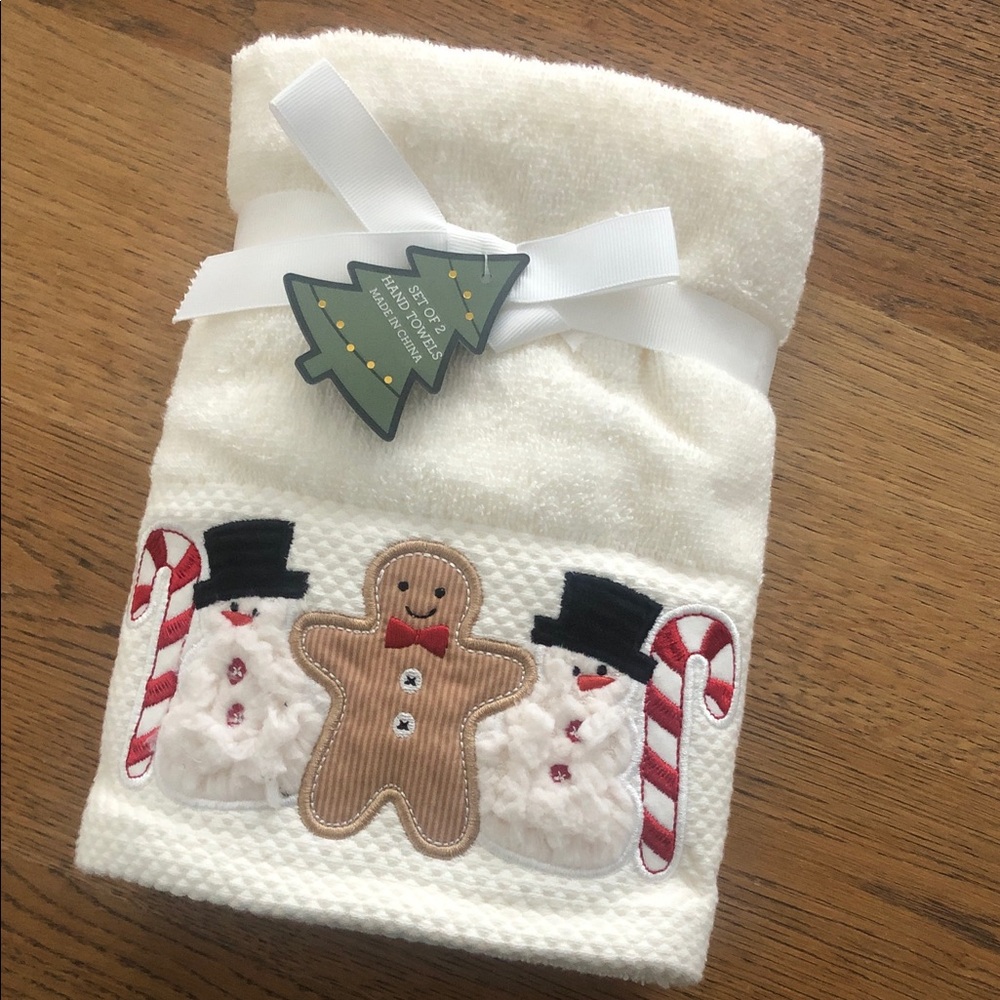 Holiday Gingerbread Set of 2 Hand Towels